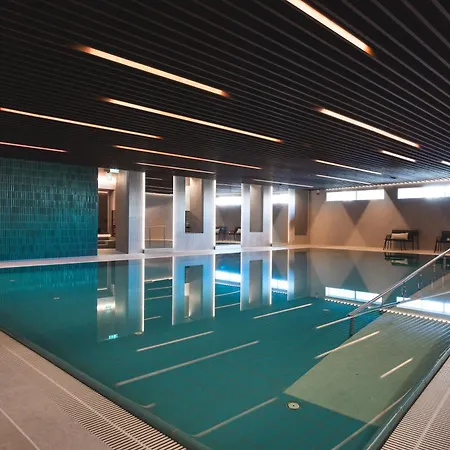 Enter St Elisabeth & 4*