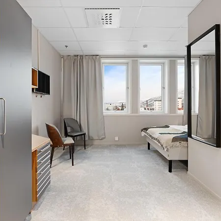 Enter St Elisabeth & Szálloda